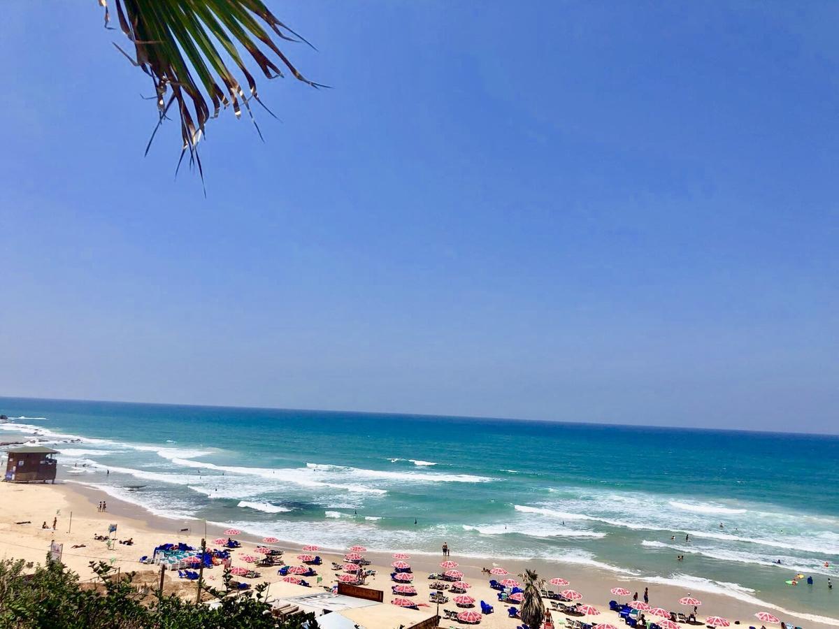 Studio Apartment In Bat-Yam Бат-Ям Экстерьер фото